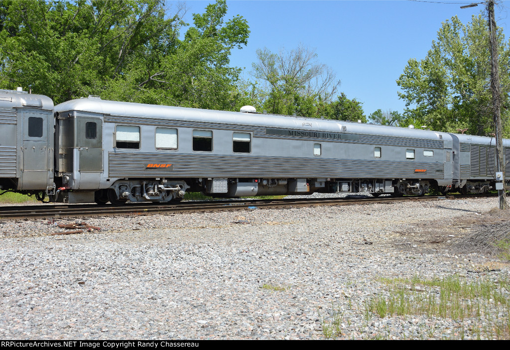 BNSF 4
